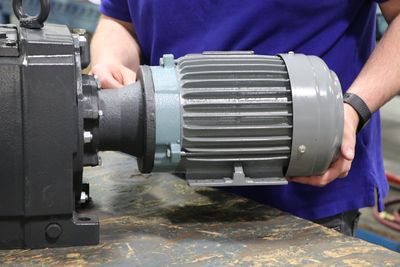 Alignment of Right Angle Drives or 90 Degree Gearboxes